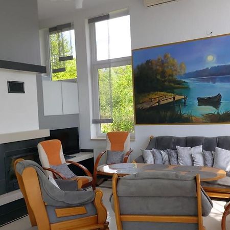 Dom Nad Jeziorem Roznowskim Tegoborze Esterno foto